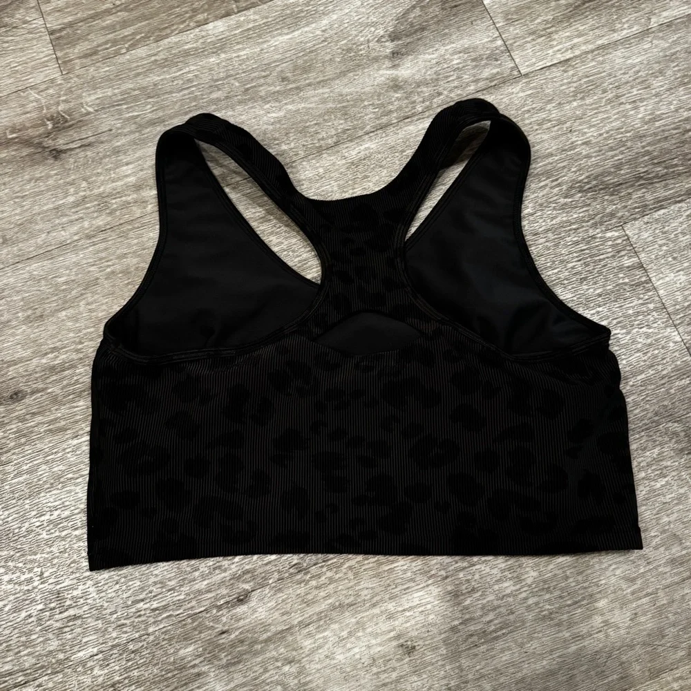 Black Leopard Print Women's Sports Bra